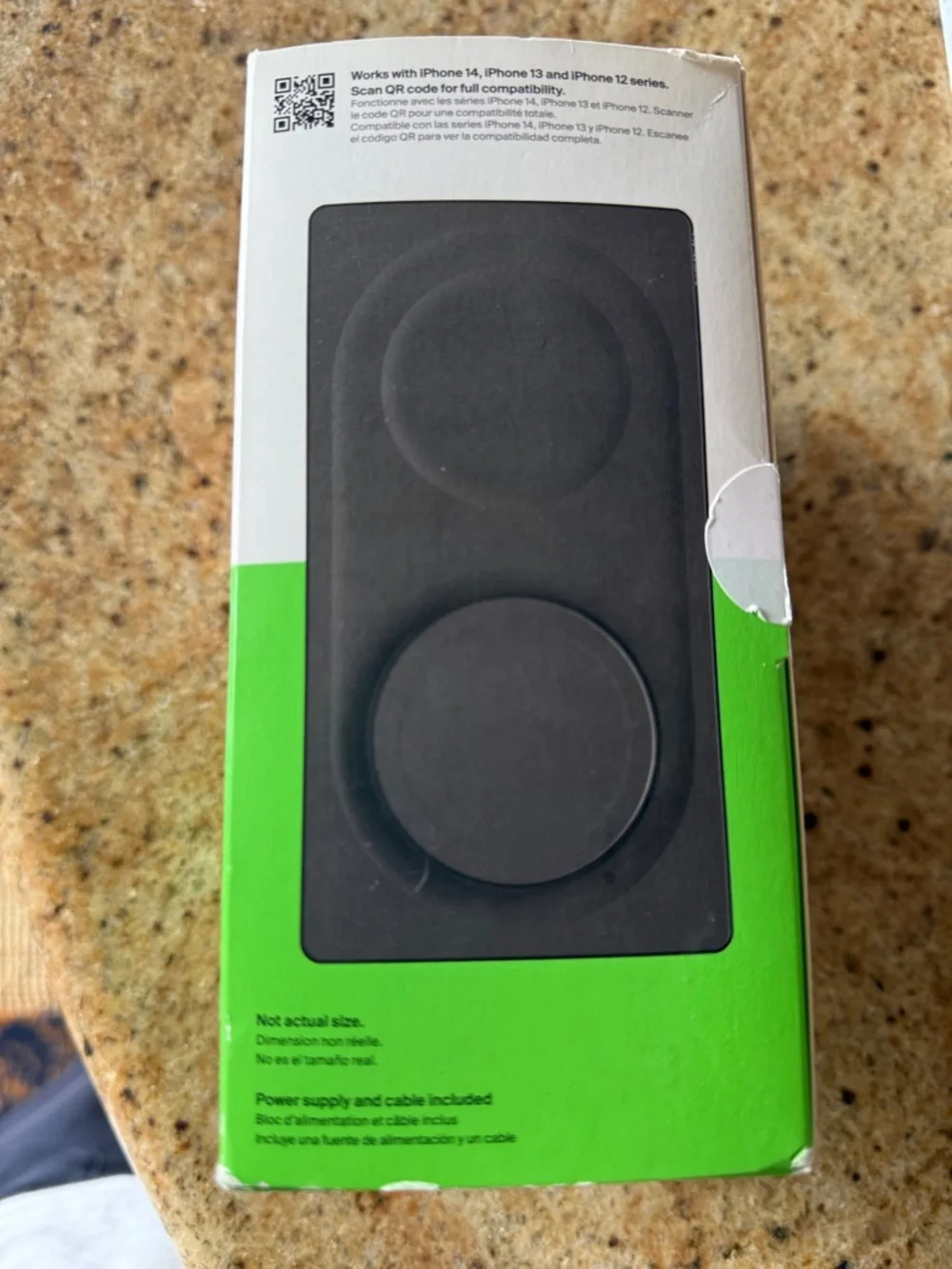 belkin BoostCharge Pro 2-in-1 Wireless Charging Pad